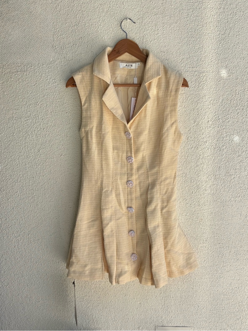 Astr Sleeveless Yellow Tunic